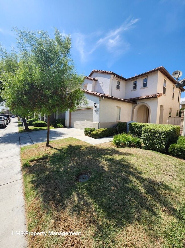 Building Photo - Gorgeous single family home in Chino