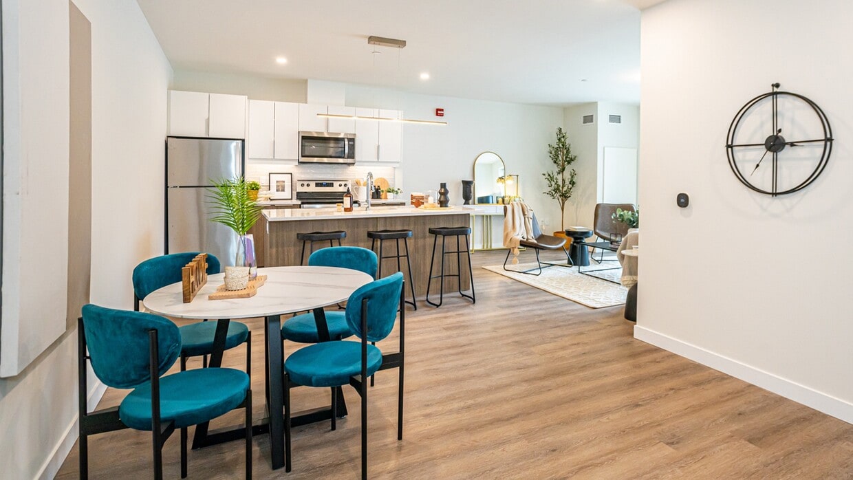 Primary Photo - Aria Serene Living