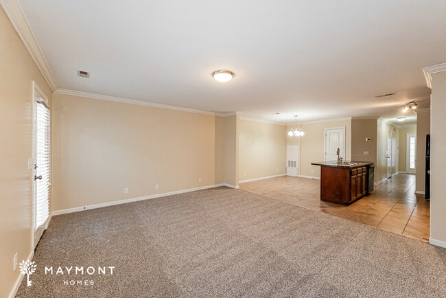 Building Photo - 410 Wichita Dr