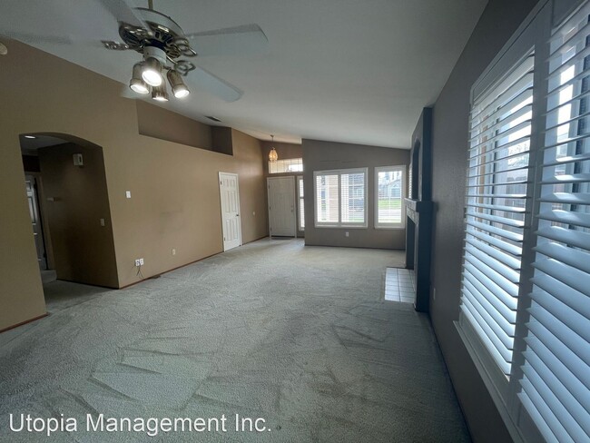 Building Photo - 3 br, 2 bath House - 6423 Shasta Creek Way
