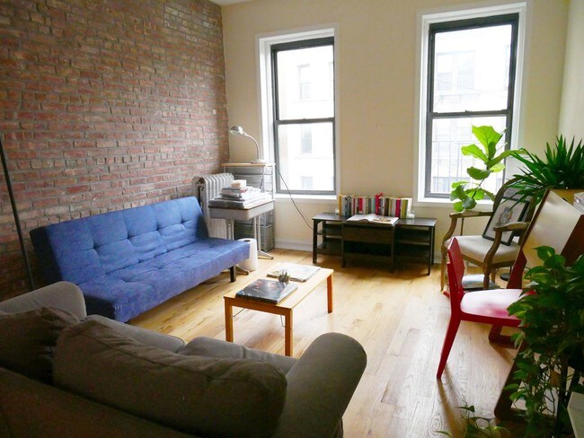 Building Photo - 9 West 107th Street