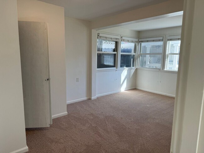 Foto del edificio - L0016 A &amp; B