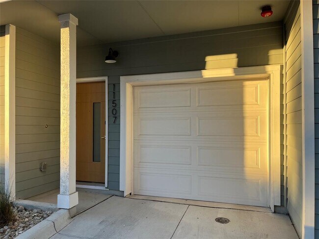 Building Photo - 11507 Pastini Cir