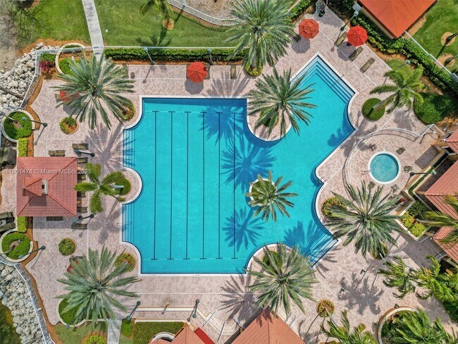 Foto del edificio - 3360 SW 195th Terrace