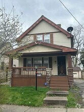 Building Photo - 10116 Benham Ave