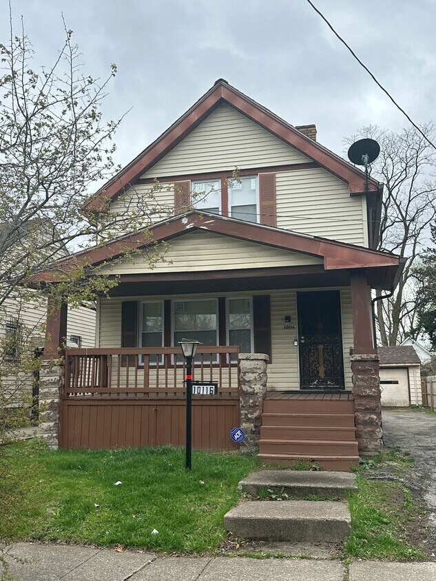Foto principal - Cleveland East Side Single Home