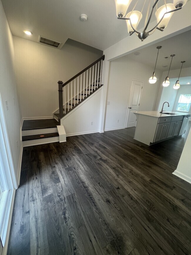Foto del edificio - 1646 Granby Heights Dr
