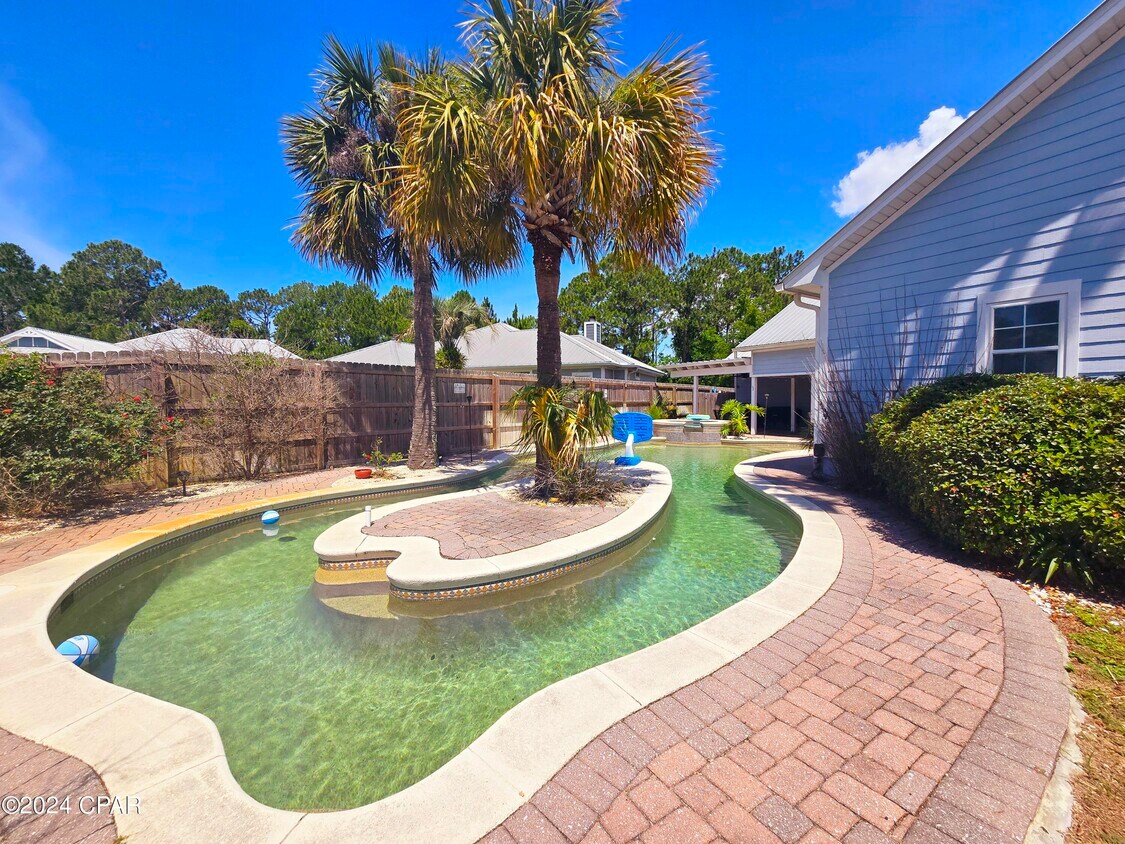 Primary Photo - 12207 Lyndell Plantation Dr