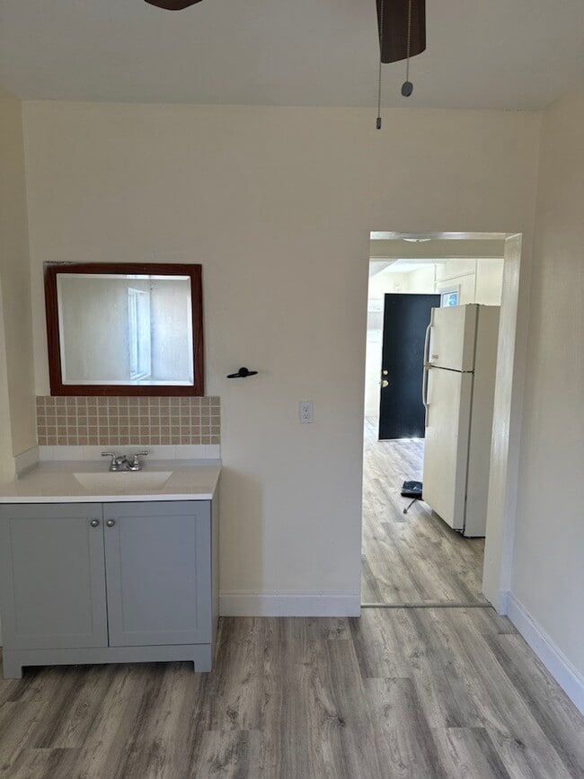 Foto del edificio - 531 S Highland Ave