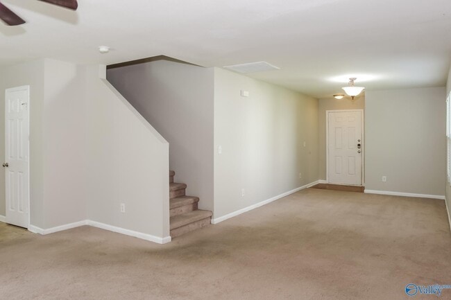 Building Photo - 132 Blackwell Ct