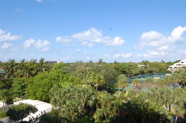 Building Photo - 201 Crandon Blvd