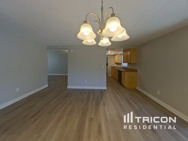 Foto del edificio - 816 Granite Rd