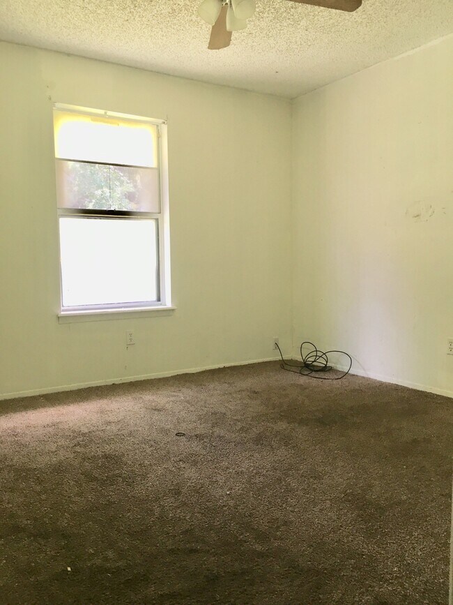 Foto del edificio - 110 Post Oak Ln