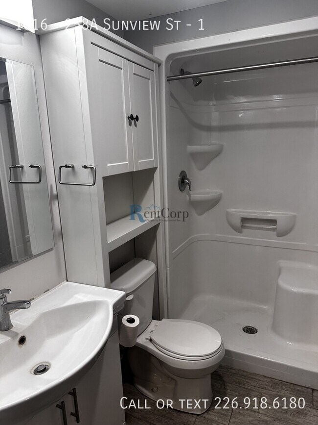 Photo du bâtiment - 258A-258A Sunview St