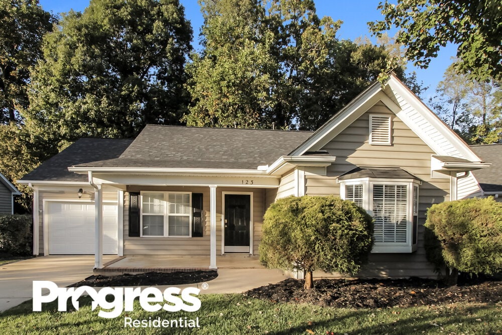 Primary Photo - 123 Sterling Terrace Dr
