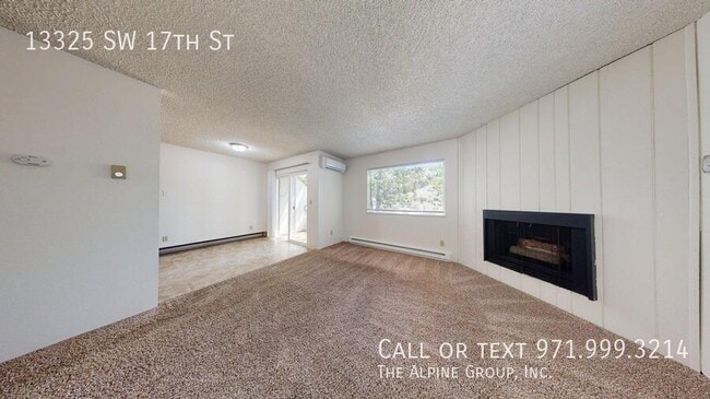 Building Photo - 13325 SW 17th St