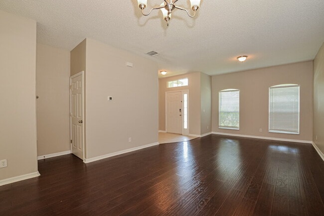 Foto del edificio - 14742 Stonebriar Way