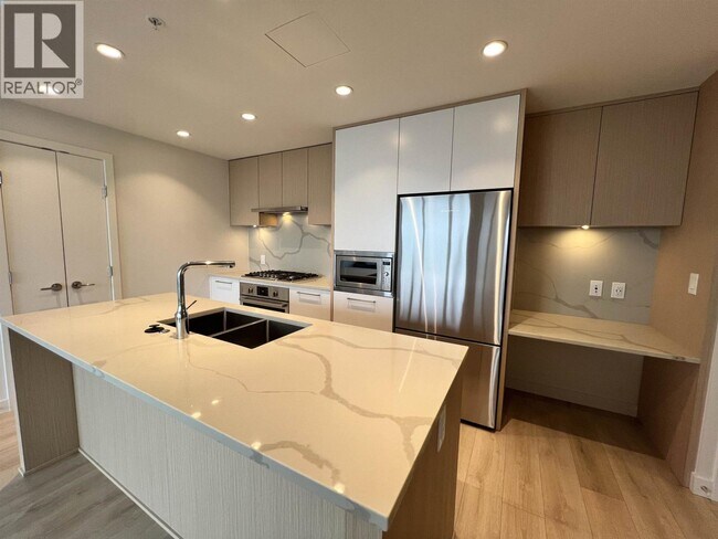 Photo du bâtiment - 567 Clarke Rd