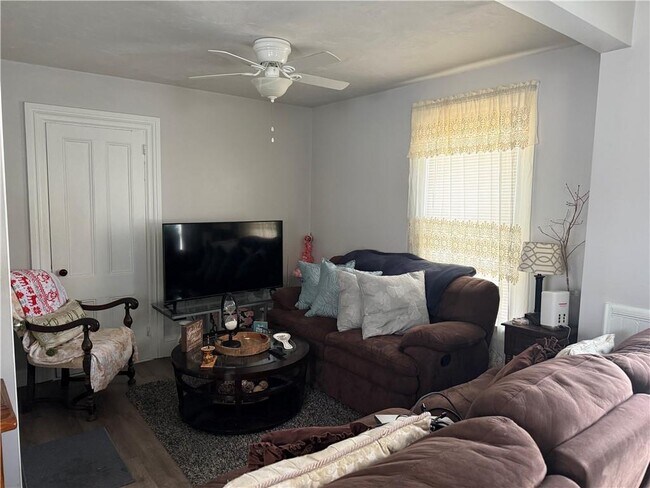 Foto del edificio - 251 High St