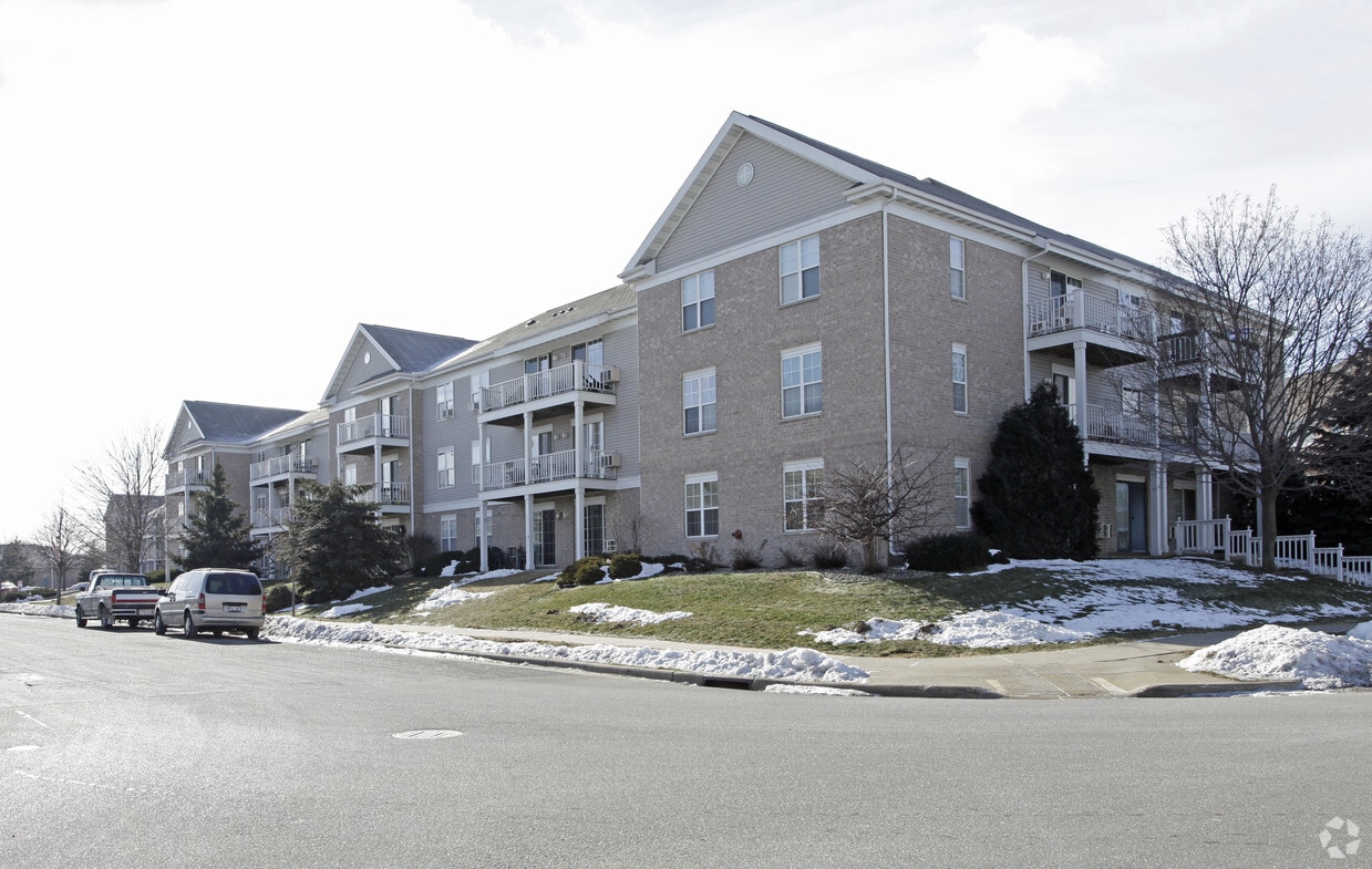 Rosewood Apartments Apartments in Stoughton, WI