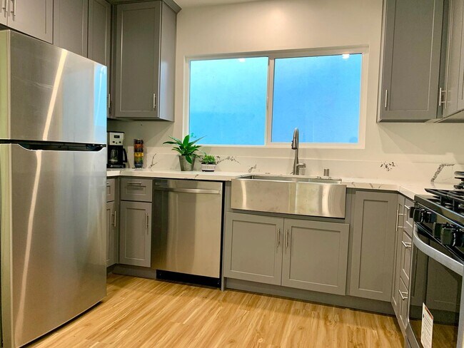 Foto del edificio - 540 N Harvard Blvd