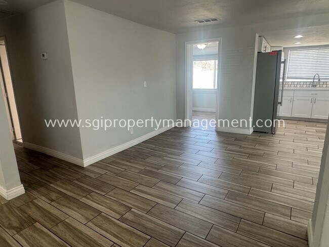Foto del edificio - 3506 W Roosevelt St