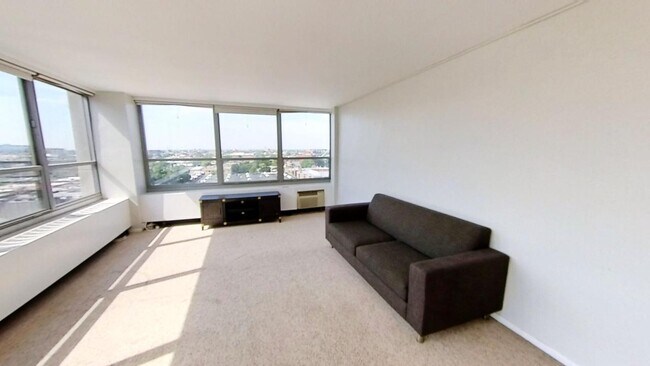 Foto del edificio - 3550 N Lake Shore Dr