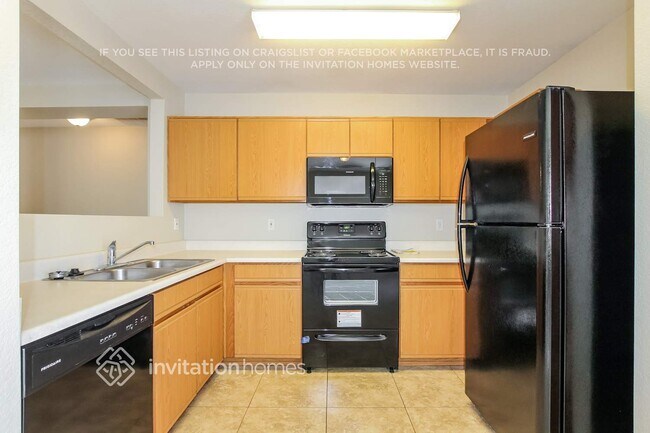 Foto del edificio - 11542 W Flores Dr