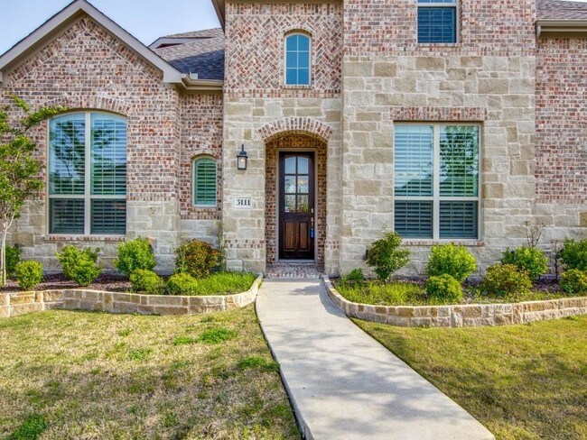 Building Photo - 3111 Gentry Dr