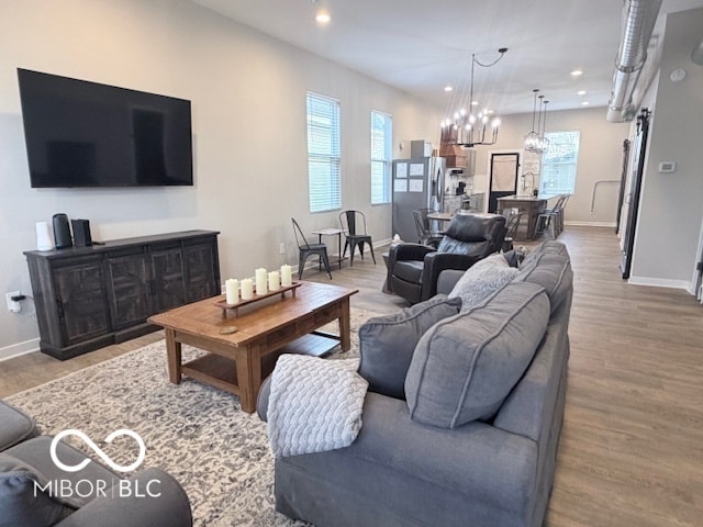 Foto del edificio - 656 N Beville Ave