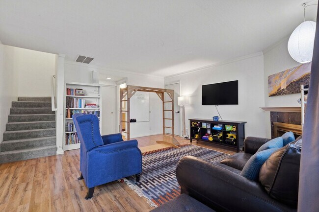 Foto del edificio - 3 Bedroom Condo in Watsonville!