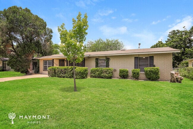 Foto del edificio - 7219 Westport Way