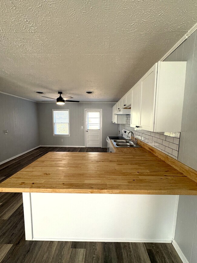 Foto del edificio - 608 22nd Ave N