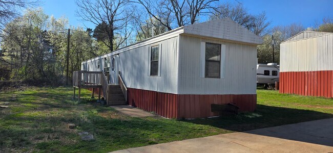 Building Photo - Cedar Street MHC