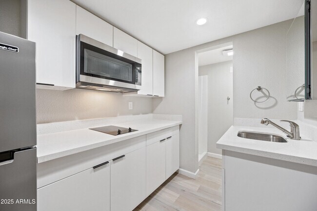 Foto del edificio - 3025 N 32nd St