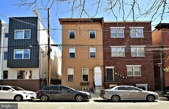Building Photo - 1325 N Franklin St
