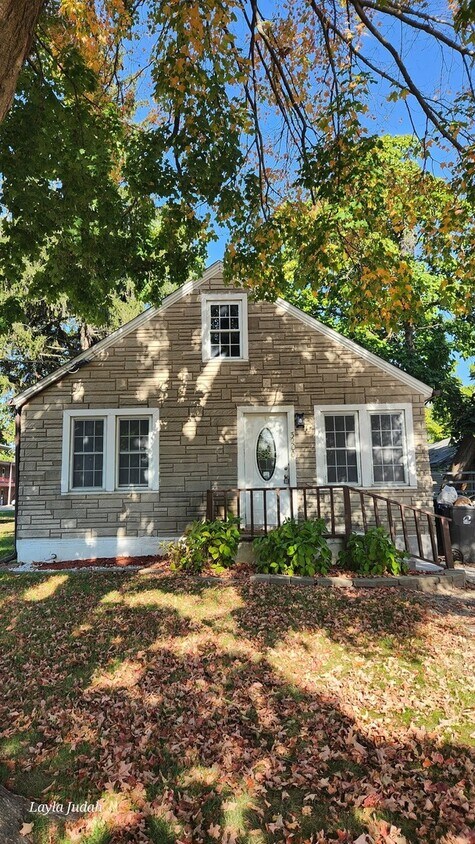 Primary Photo - 3200 Lebanon Ave