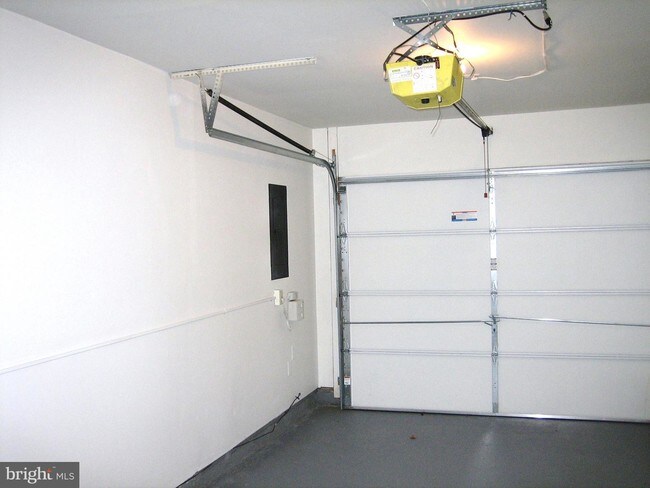 Building Photo - 2522 Painter Ct