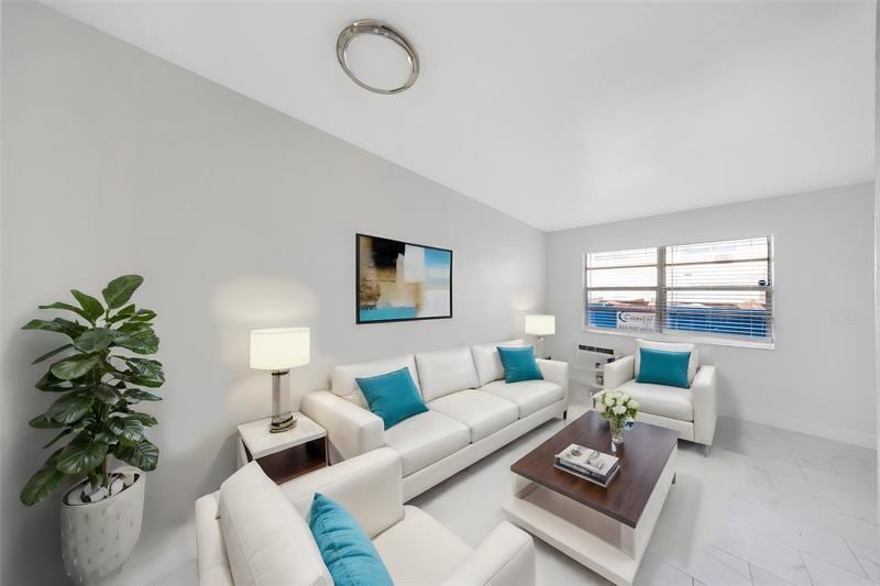 Foto principal - 110 NW 7th Ave