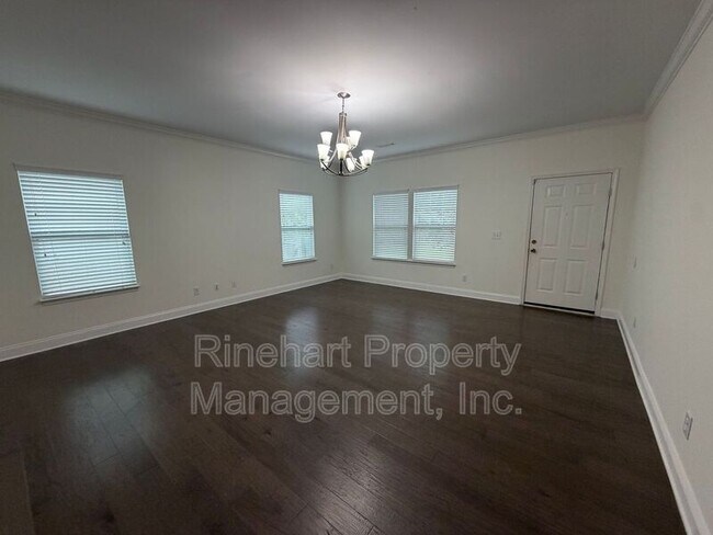 Building Photo - 1049 Ellis Pond Dr
