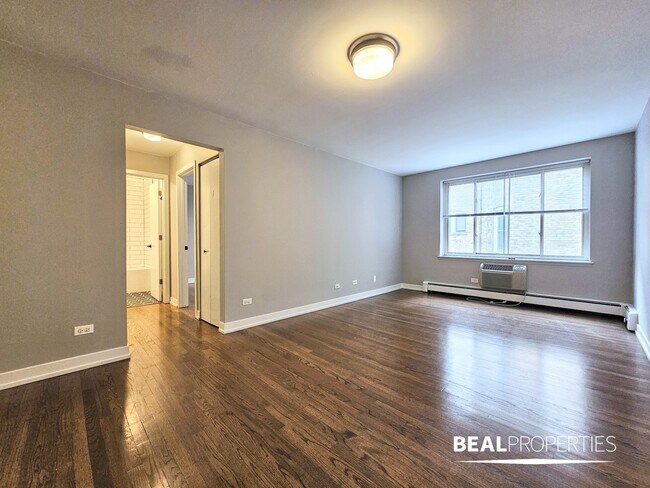 Foto del edificio - 524 W Oakdale Ave