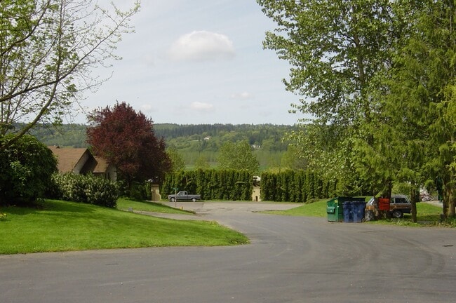 Building Photo - 26525 NE Allen Ct