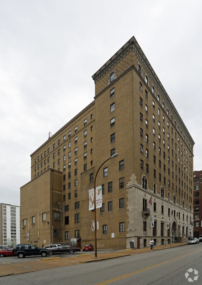 Building Photo - 1528-1530 Locust St