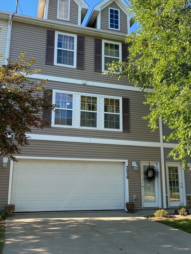 Foto principal - 3039 SW Arlan Ln