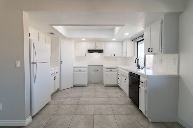 Foto del edificio - Beautiful 3/2 Apple Valley Home