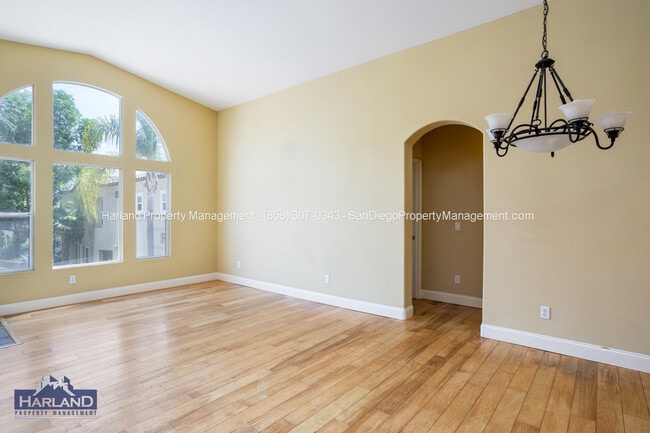 Building Photo - 11801 Miro Cir