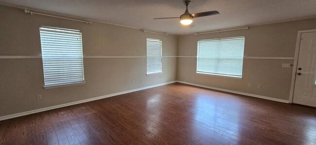 Foto del edificio - 5401 NW 63rd Pl