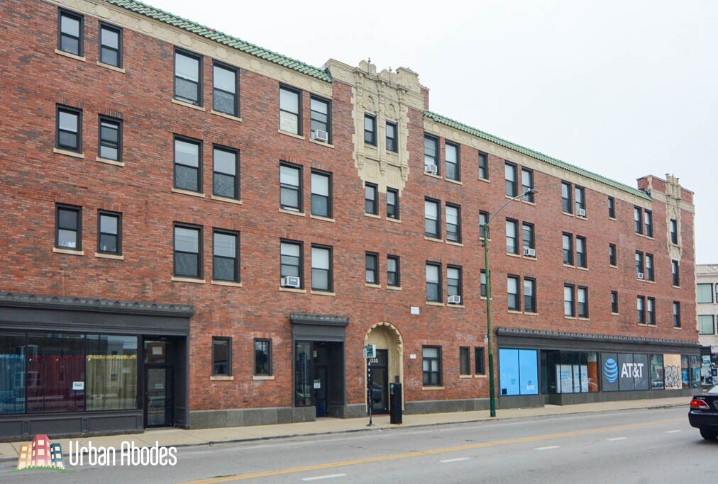 Foto principal - 3335 W Diversey Ave