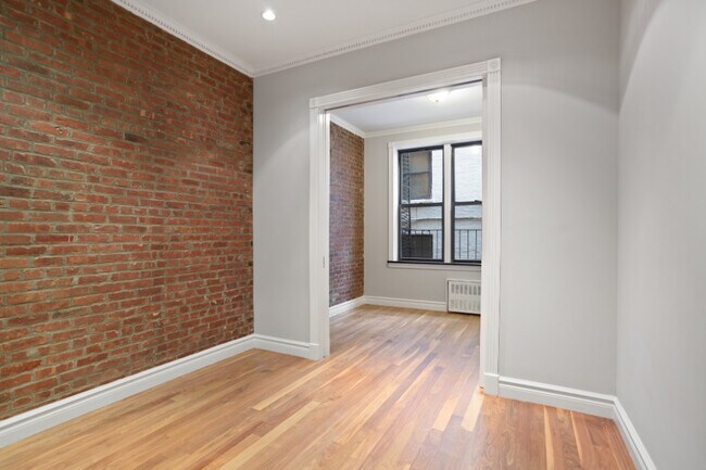Foto del edificio - 209 E 25th St