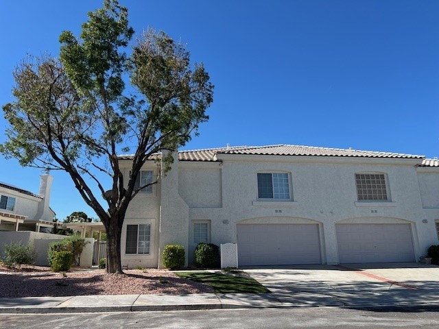 Primary Photo - 447 Temple Canyon Pl